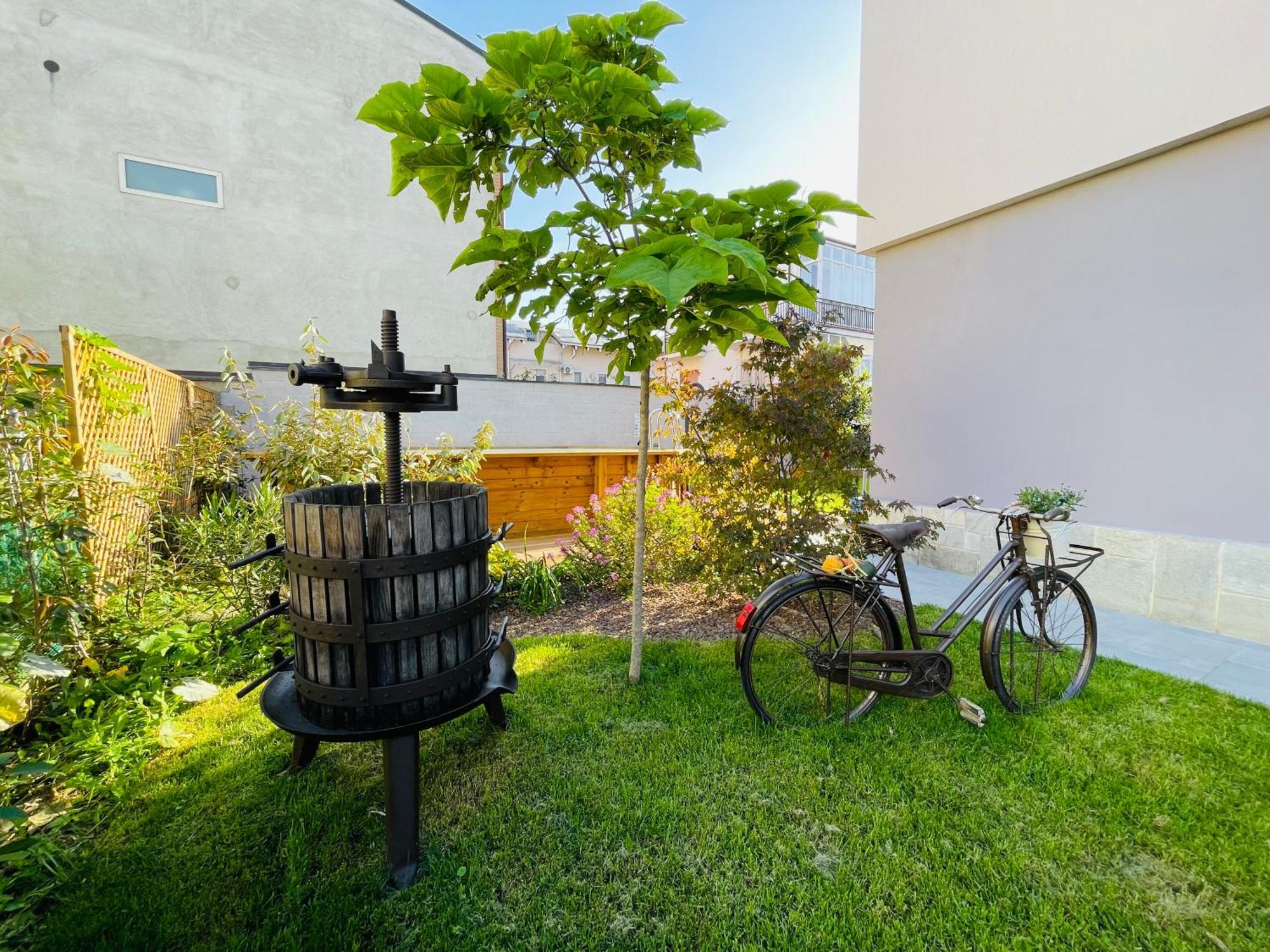Casa Piero, Relax E Piscina Privata Tra Le Colline Delle Langhe Villa Алба Екстериор снимка